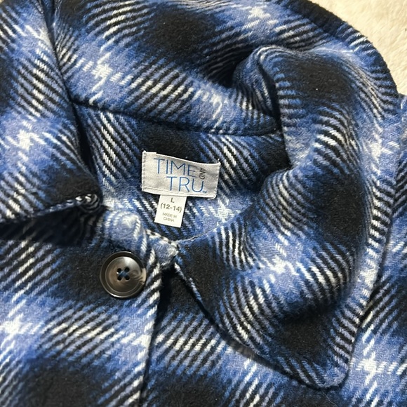 Blue plaid Shacket - Picture 6 of 8